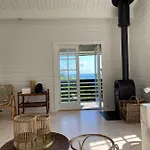 Summer House With Sea View On Beautiful Bornholm Semesterbostad *
